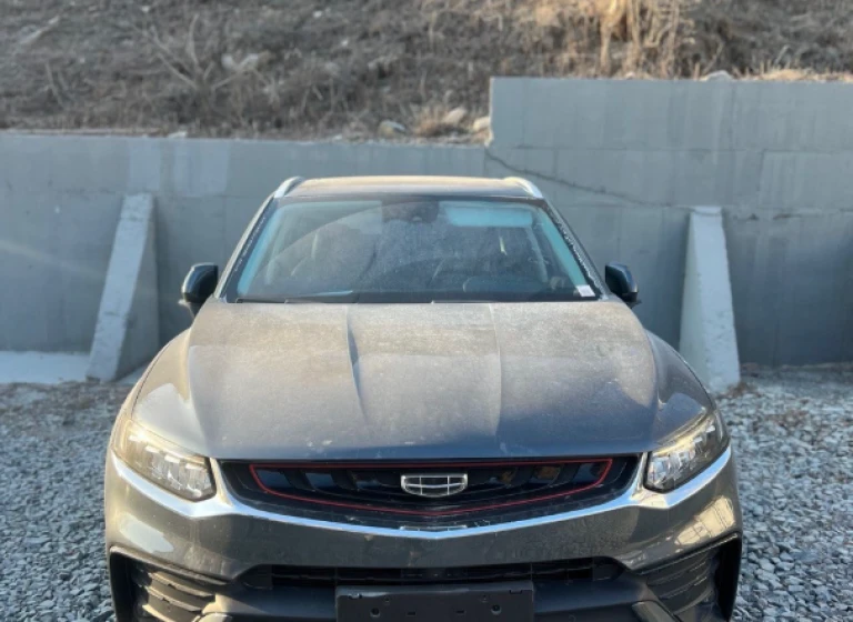 Geely Tugella 2021